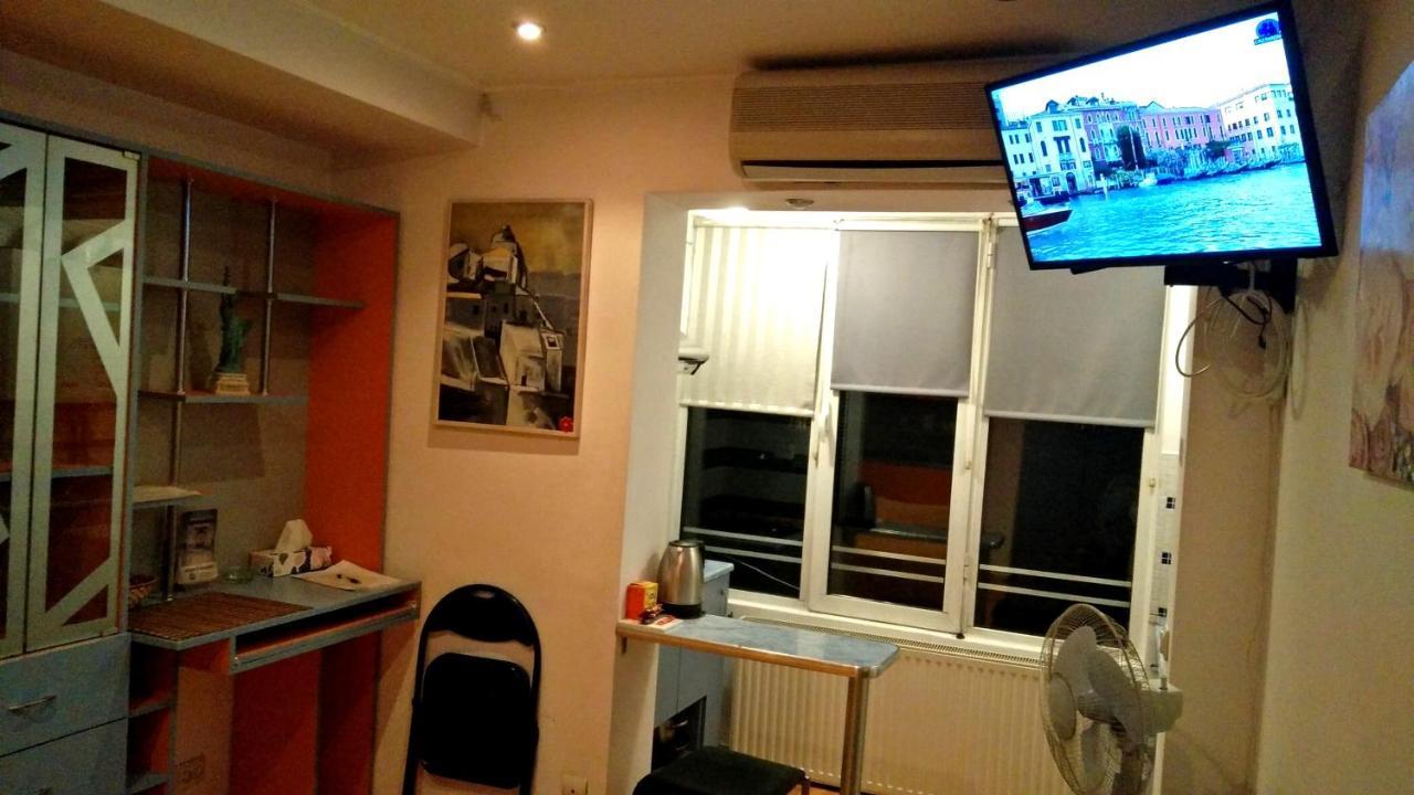 Studio French Embassy, Amzei Historic Center Bukarest Eksteriør billede